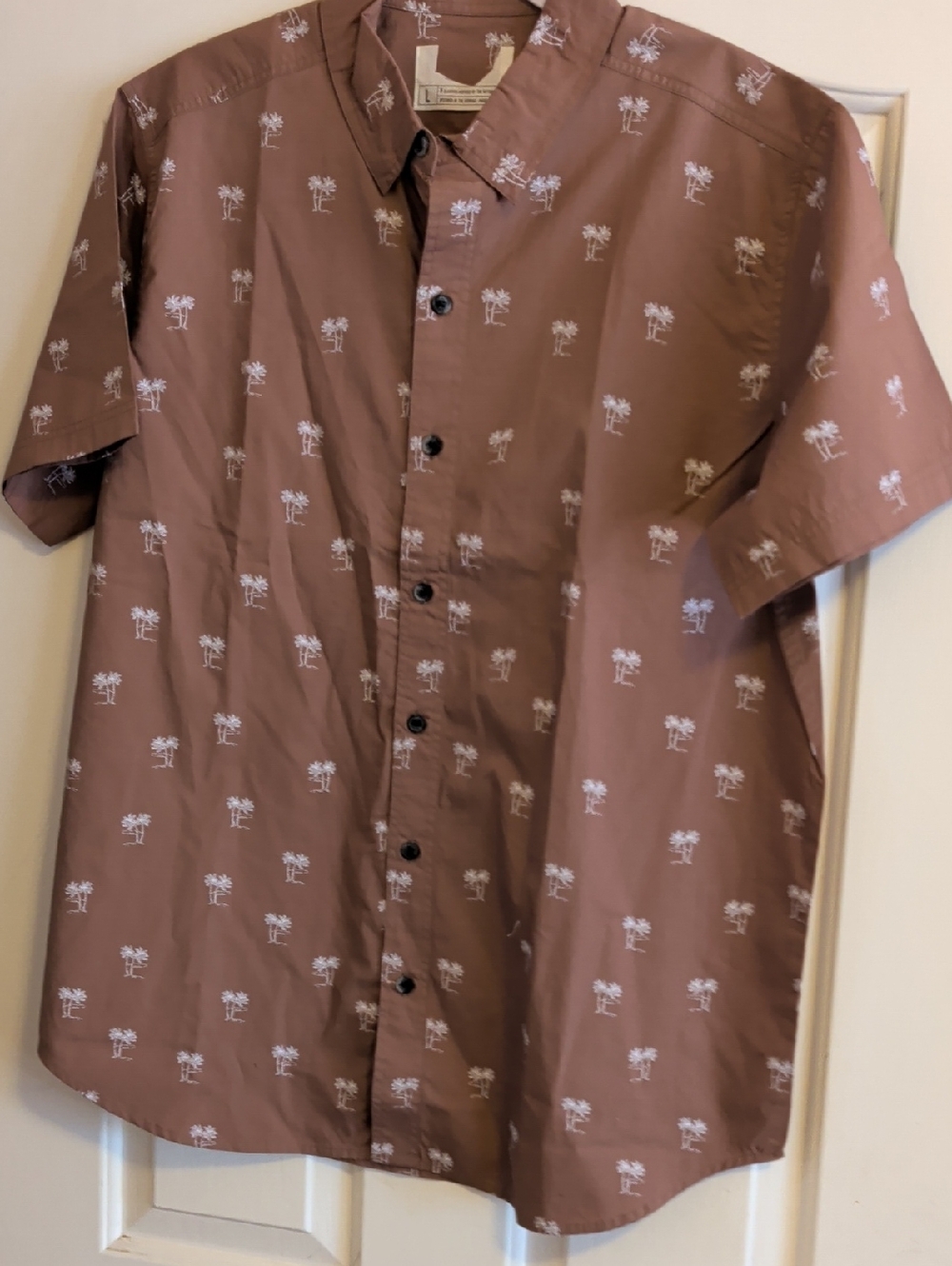 Aventura Brown Short-Sleeve Button-Down with White Palm Print